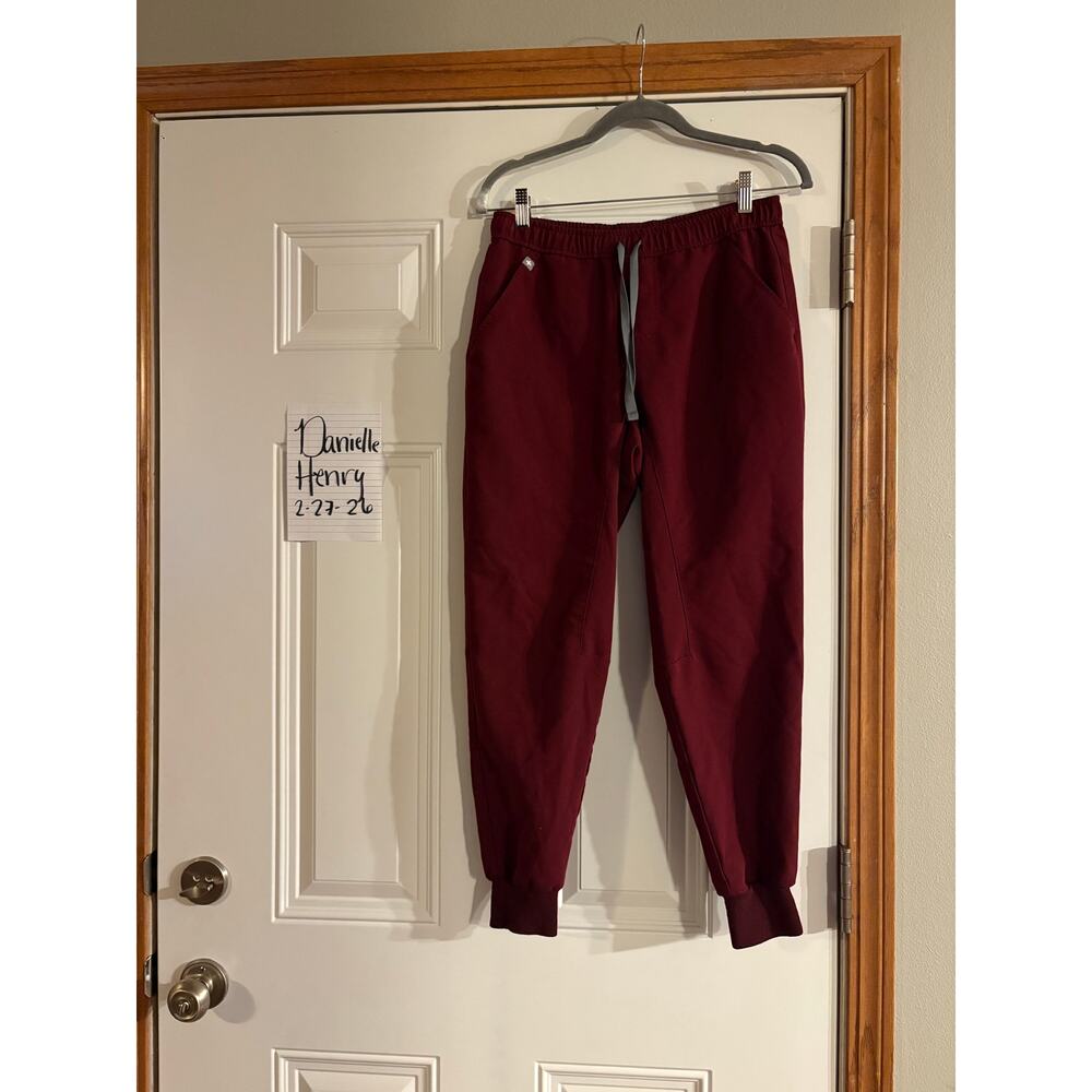 FIGS Men’s Maroon Jogger Scrub Pants Size S/S